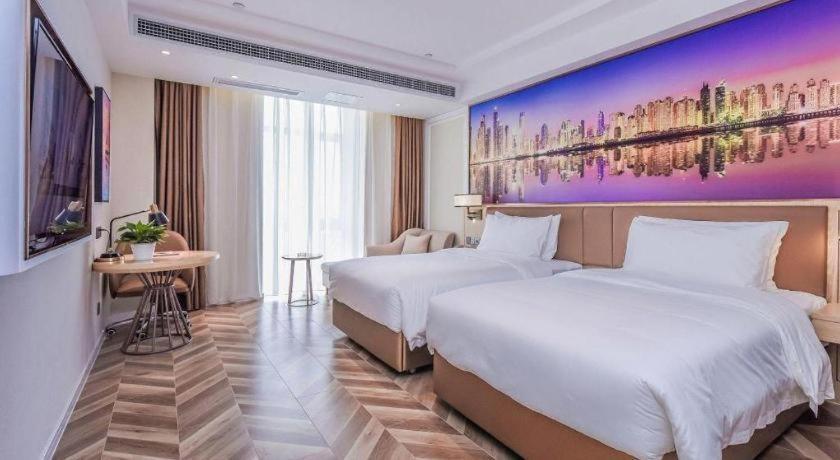 Vienna Hotel Sichuan Hejiang Yangtze River Bridge Luzhou Exterior photo
